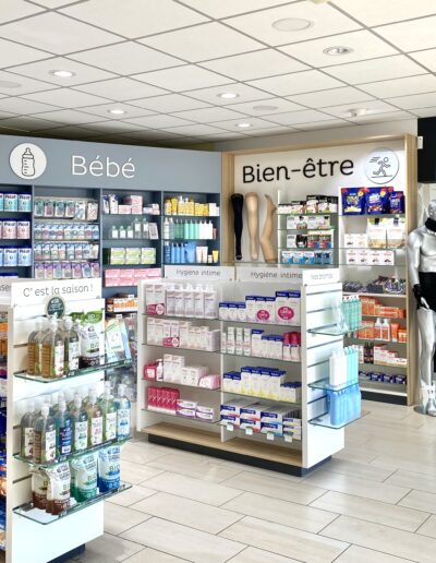 Merchandising pharmacie de Beauvoir-sur-Niort - Espace de vente